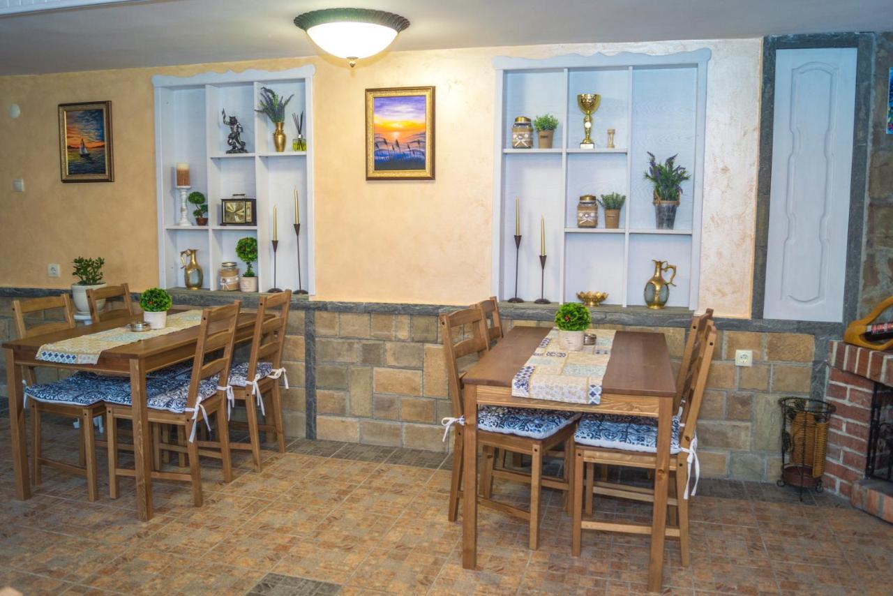 Chrystal Guest House Obzor Exterior foto