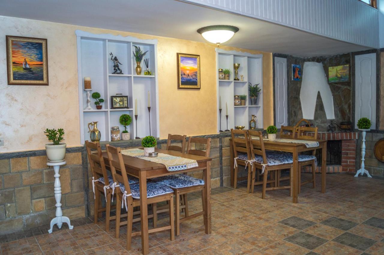 Chrystal Guest House Obzor Exterior foto